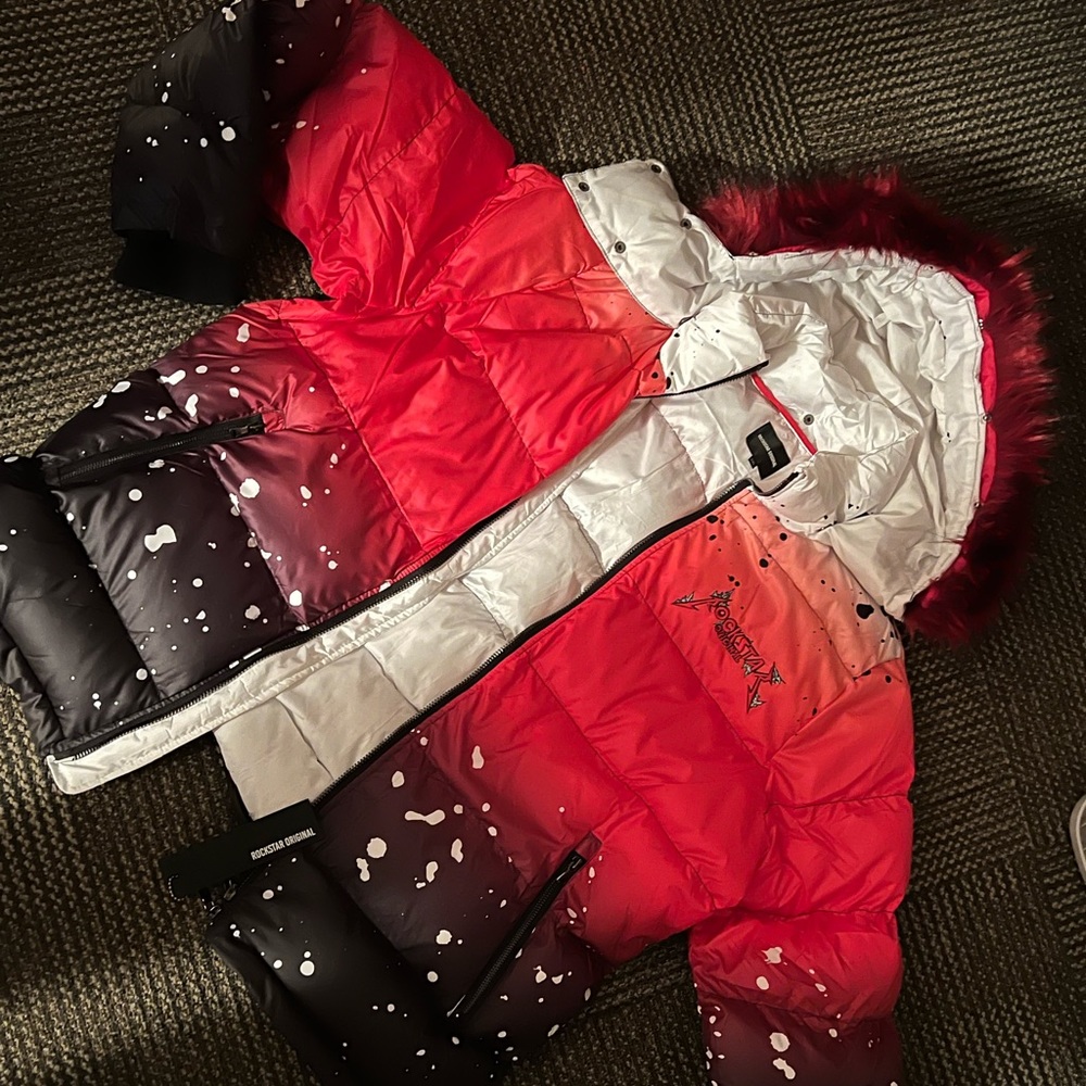Rockstar original puffer jacket I bought this jacket brand new size 2 XL
